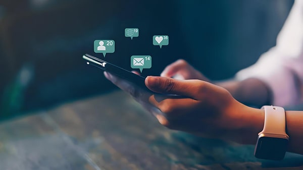 陌生社交APP推出时间？